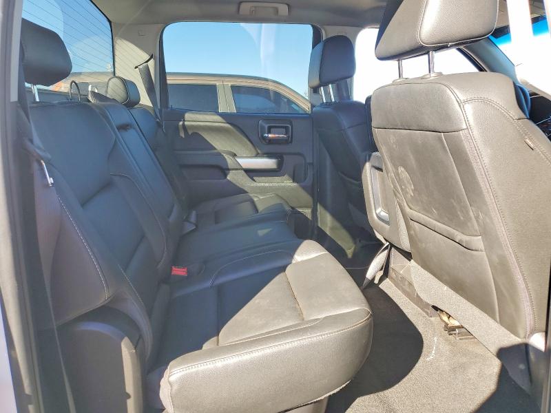 Photo 10 from auction – 2018 CHEVROLET SILVERADO with VIN 3GCUKREC7JG397996