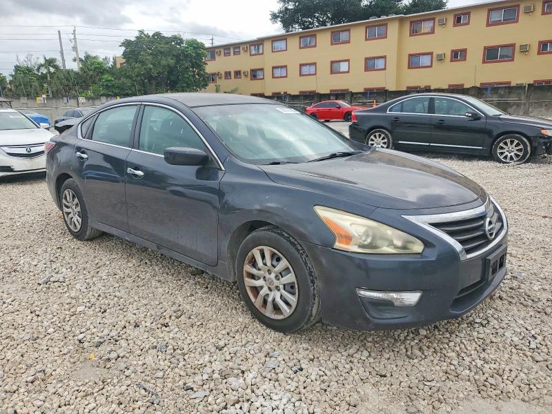 Photo 4 from auction – 2014 NISSAN ALTIMA 2.5 with VIN 1N4AL3AP0EN383740