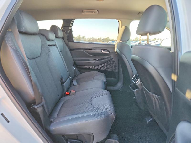 Photo 11 from auction – 2019 HYUNDAI SANTA FE S with VIN 5NMS3CAD2KH042661
