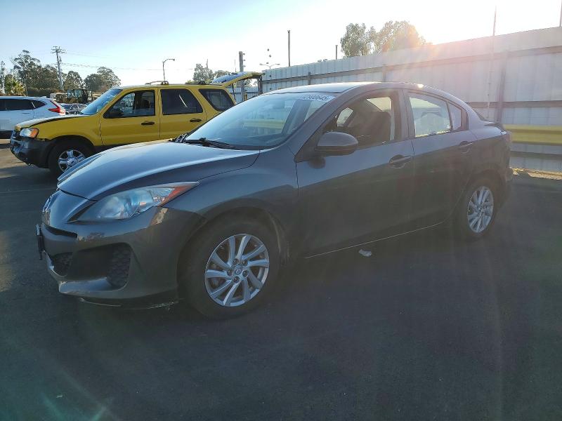 MAZDA 3 I 2012 with VIN JM1BL1V80C1576545 - Photo from auction