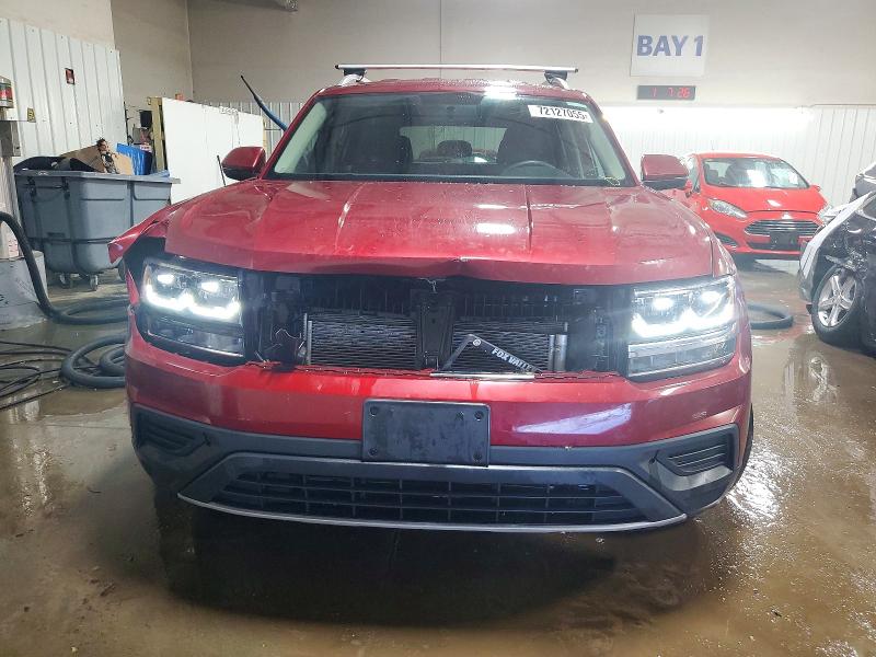 Photo 5 from auction – 2018 VOLKSWAGEN ATLAS S with VIN 1V2GR2CA8JC524953