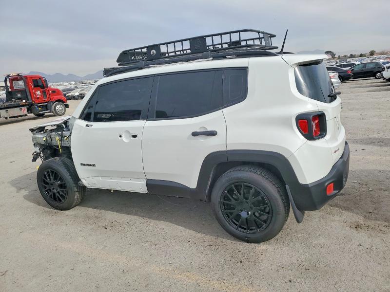 Photo 2 from auction – 2018 JEEP RENEGADE with VIN ZACCJBAH5JPH31836