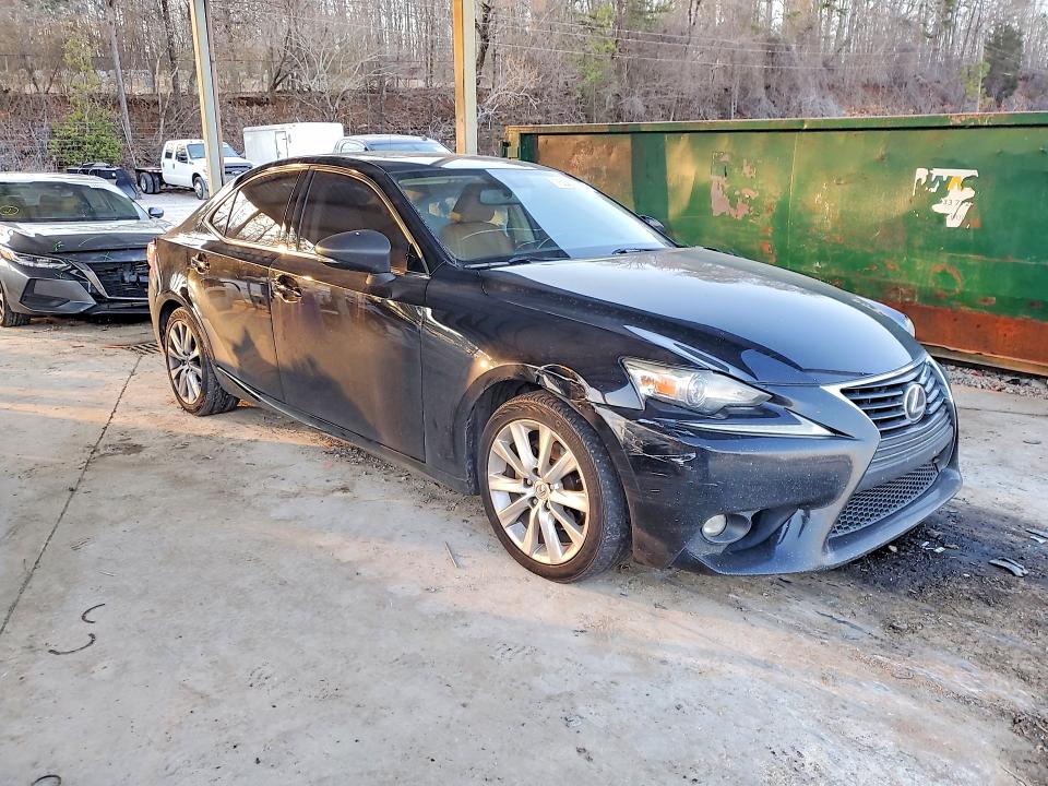 Photo 4 from auction – 2015 LEXUS IS with VIN JTHBF1D20F5050416