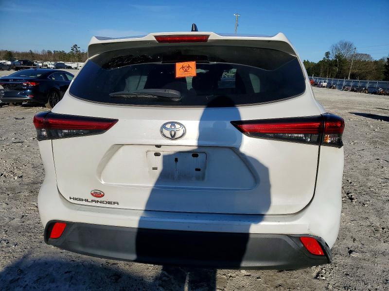 Photo 6 from auction – 2022 TOYOTA HIGHLANDER with VIN 5TDCZRAH2NS117028
