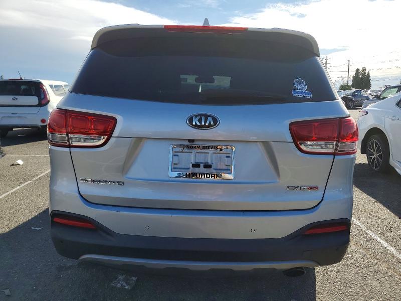 Photo 6 from auction – 2017 KIA SORENTO with VIN 5XYPH4A16HG274833