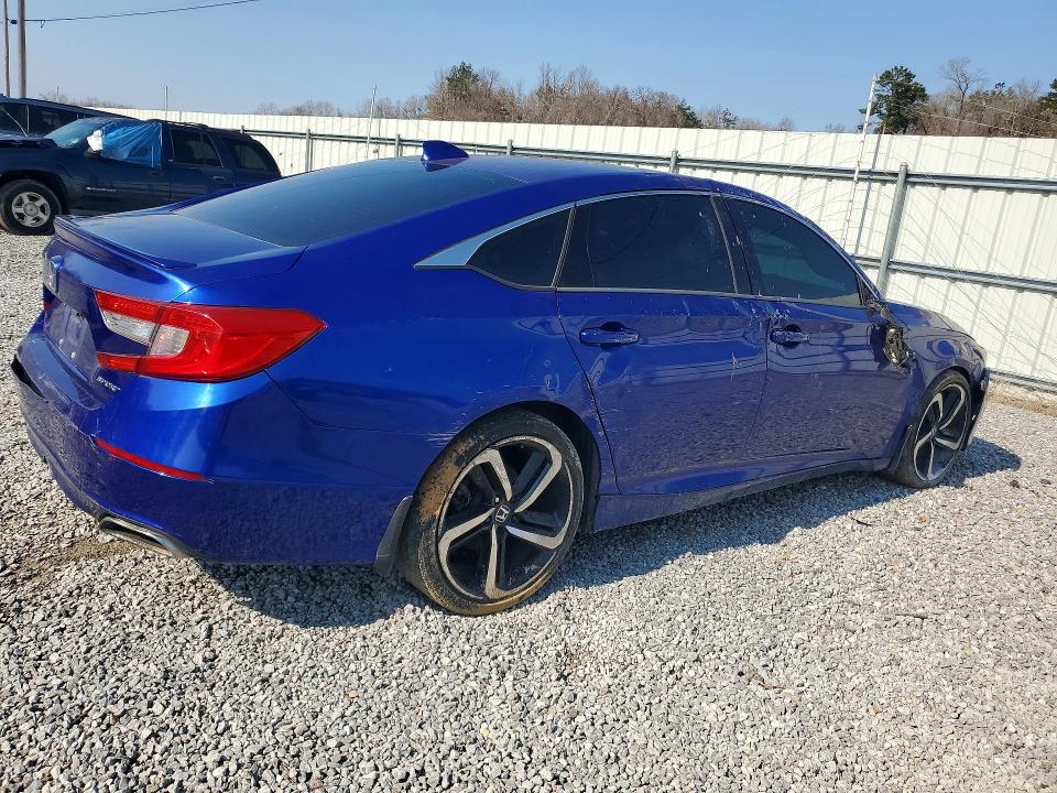 Photo 3 from auction – 2018 HONDA ACCORD with VIN 1HGCV1F34JA139969