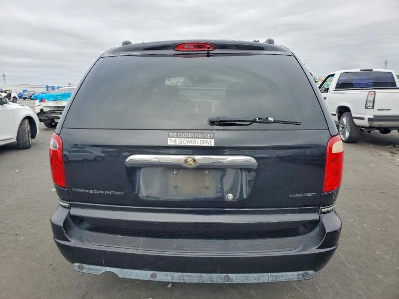 Photo 6 from auction – 2006 CHRYSLER TOWN & COU with VIN 2A4GP64L96R684086