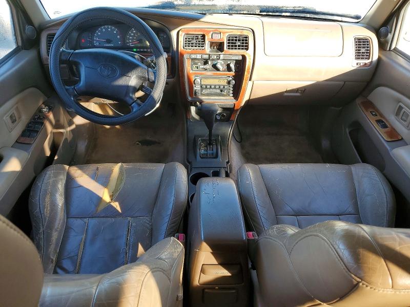 Photo 8 from auction – 2000 TOYOTA 4RUNNER SR with VIN JT3GN86R4Y0175582