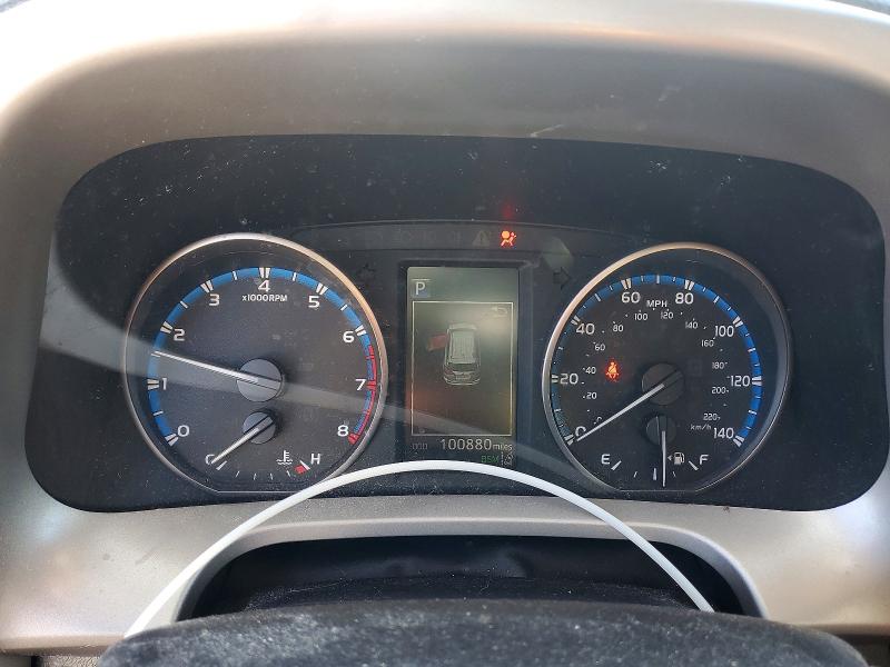 Photo 9 from auction – 2018 TOYOTA RAV4 ADVEN with VIN 2T3RFREV6JW837251