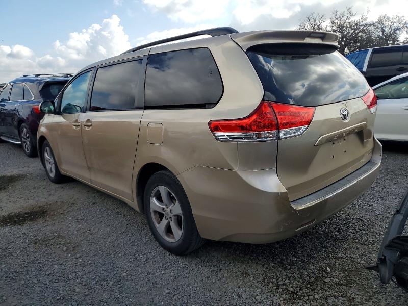 Photo 2 from auction – 2011 TOYOTA SIENNA LE with VIN 5TDKK3DC4BS159774