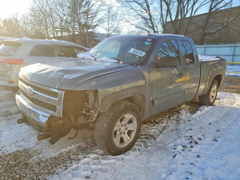 Фото 1 с аукциона – 2008 CHEVROLET SILVERADO с VIN 2GCEK19C581185181