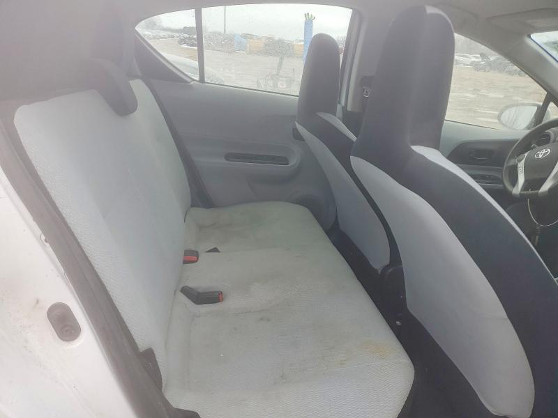 Photo 10 from auction – 2013 TOYOTA PRIUS C with VIN JTDKDTB30D1528563