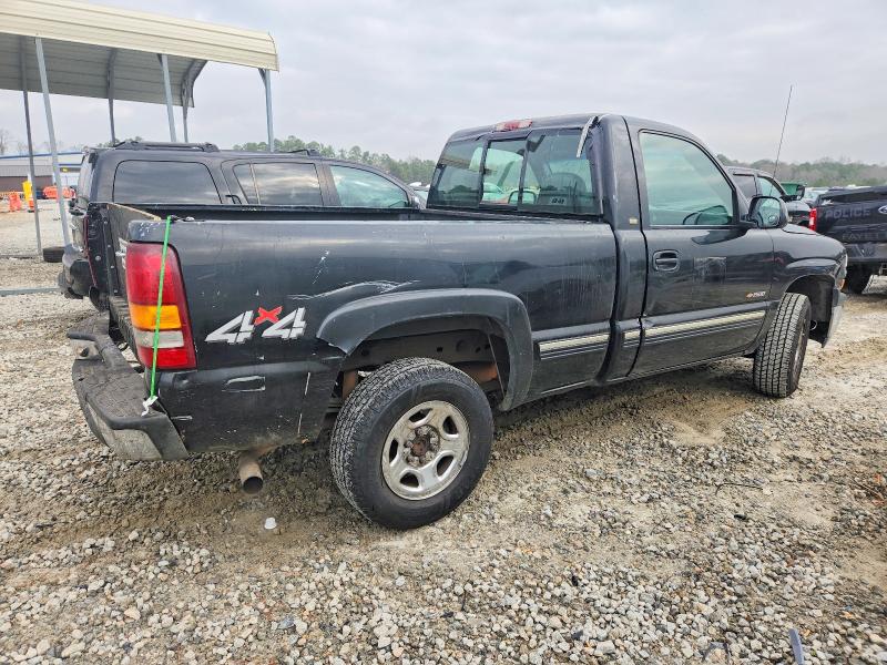 Photo 3 from auction – 2000 CHEVROLET SILVERADO with VIN 1GCEK14W3YZ192171