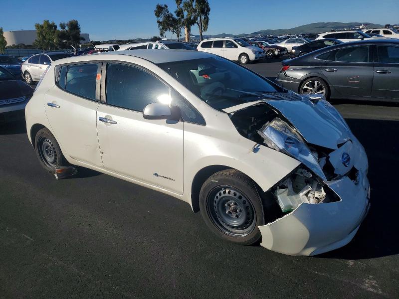 Photo 4 from auction – 2016 NISSAN LEAF with VIN 1N4BZ0CP0GC312941