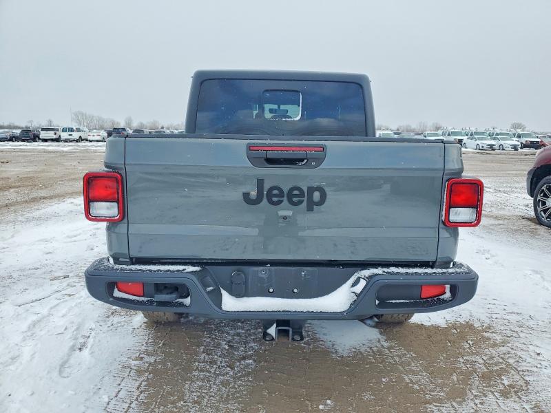 Photo 6 from auction – 2022 JEEP GLADIATOR with VIN 1C6HJTAG8NL101927