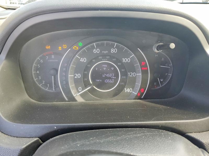 Photo 9 from auction – 2015 HONDA CR-V with VIN 2HKRM3H73FH540114
