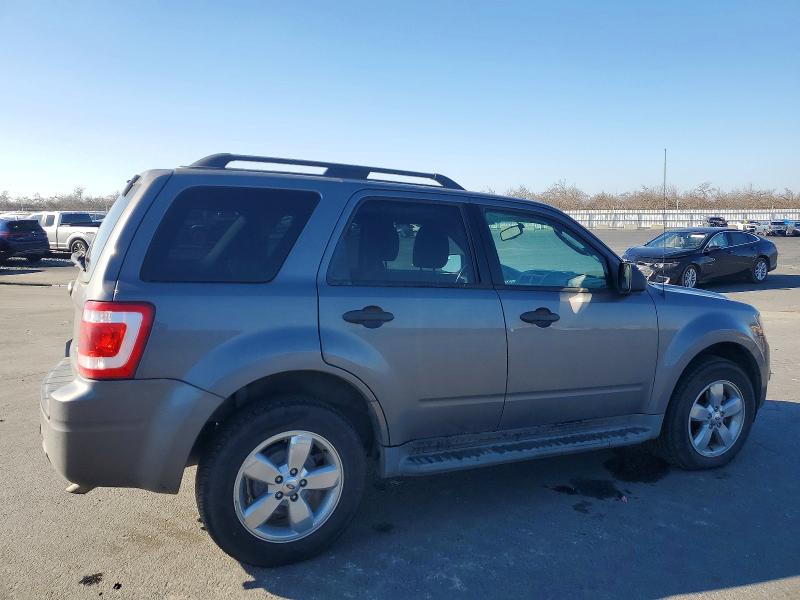 Photo 3 from auction – 2012 FORD ESCAPE XLT with VIN 1FMCU0DG4CKB68060