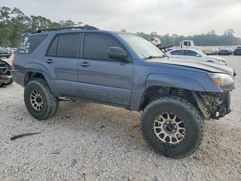 Zdjęcie 4 z aukcji – 2005 TOYOTA 4RUNNER SR z VIN JTEZU14R050061622