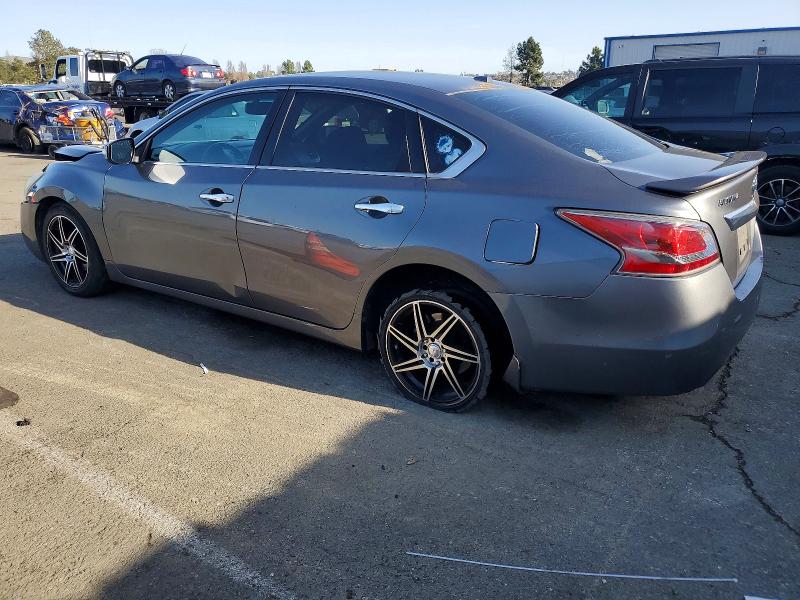 Photo 2 from auction – 2015 NISSAN ALTIMA 2.5 with VIN 1N4AL3AP5FC137134