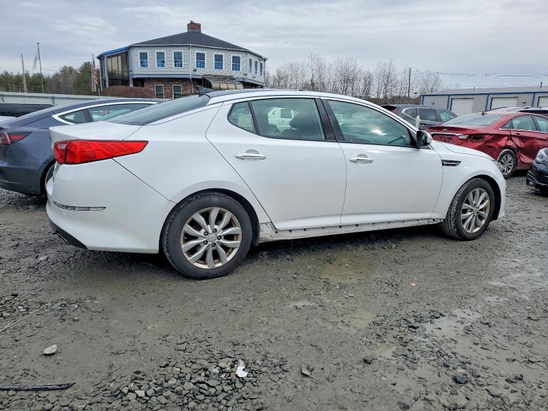 Photo 3 from auction – 2015 KIA OPTIMA EX with VIN 5XXGN4A71FG513784