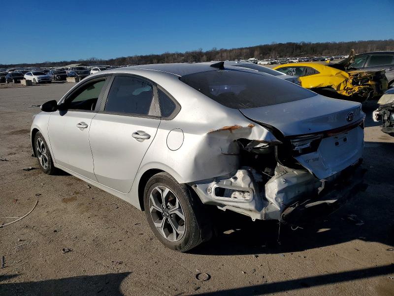 Photo 2 from auction – 2019 KIA FORTE with VIN 3KPF24AD2KE109597
