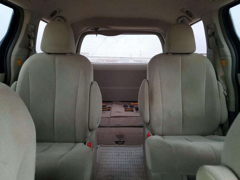 Photo 10 from auction – 2012 TOYOTA SIENNA with VIN 5TDZK3DC6CS182229