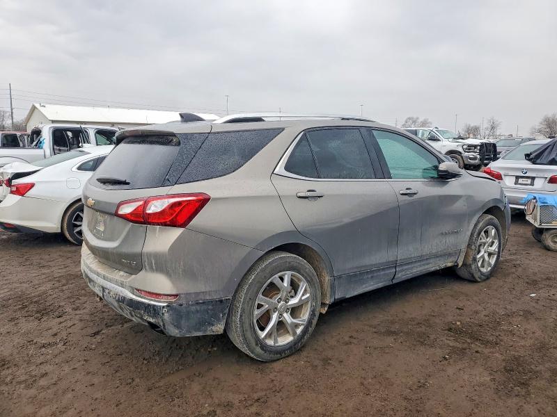 Photo 3 from auction – 2018 CHEVROLET EQUINOX with VIN 3GNAXTEX4JS519285