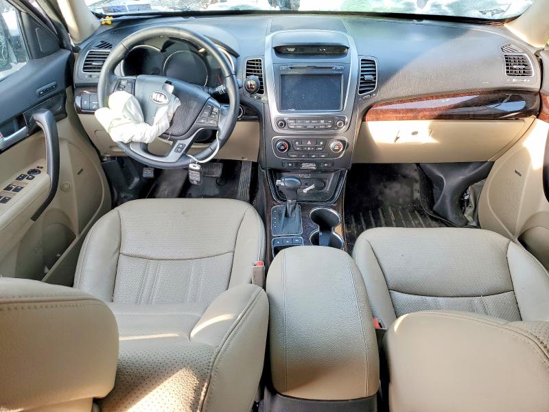 Photo 8 from auction – 2015 KIA SORENTO EX with VIN 5XYKUDA76FG640992