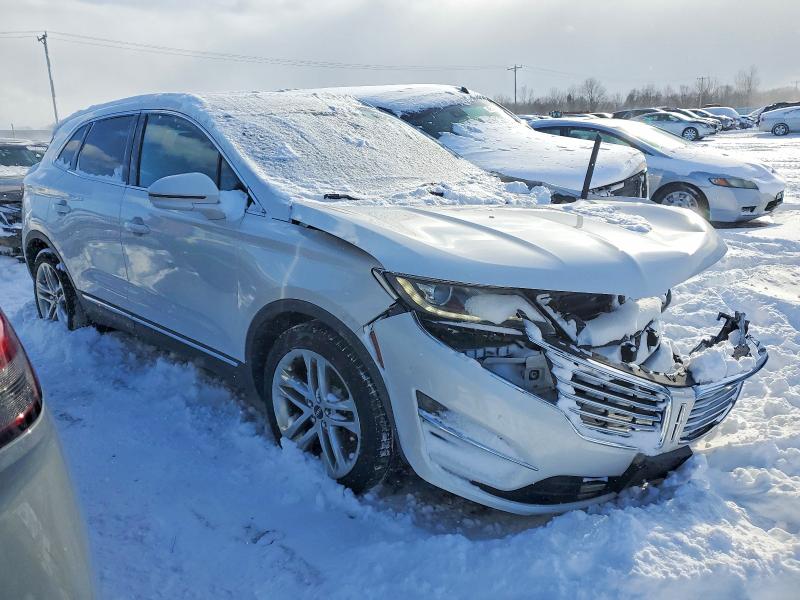 Photo 4 from auction – 2017 LINCOLN MKC RESERV with VIN 5LMTJ3DH3HUL50800