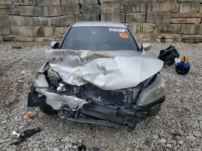 Photo 5 from auction – 2015 HONDA ACCORD with VIN 1HGCR2F32FA154455