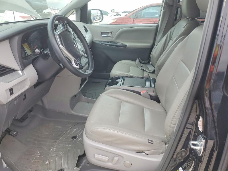 Photo 7 from auction – 2017 TOYOTA SIENNA LE with VIN 5TDKZ3DC2HS834090