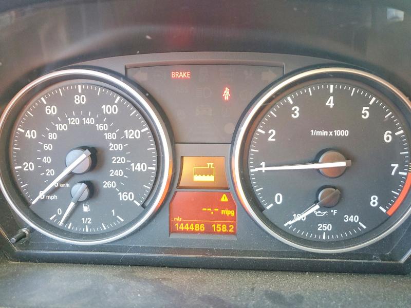 Photo 9 from auction – 2013 BMW 328 with VIN WBAKE3C53DE444885