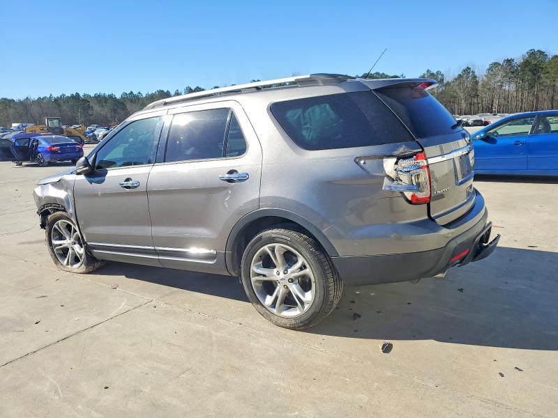Photo 2 from auction – 2012 FORD EXPLORER with VIN 1FMHK8F86CGA43287