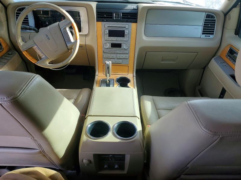 Photo 8 from auction – 2008 LINCOLN NAVIGATOR with VIN 5LMFU28578LJ17751