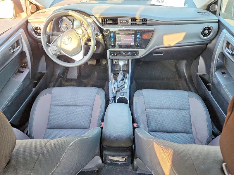 Photo 8 from auction – 2018 TOYOTA COROLLA with VIN 2T1BURHE6JC978379