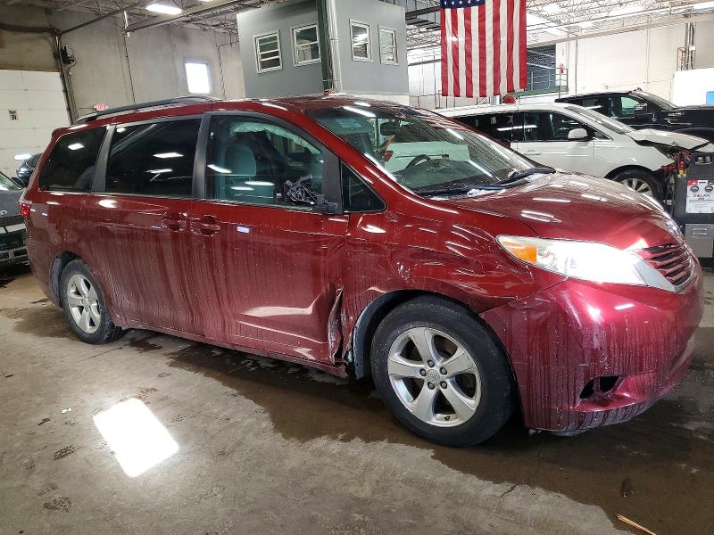 Photo 4 from auction – 2015 TOYOTA SIENNA with VIN 5TDKK3DC5FS679701