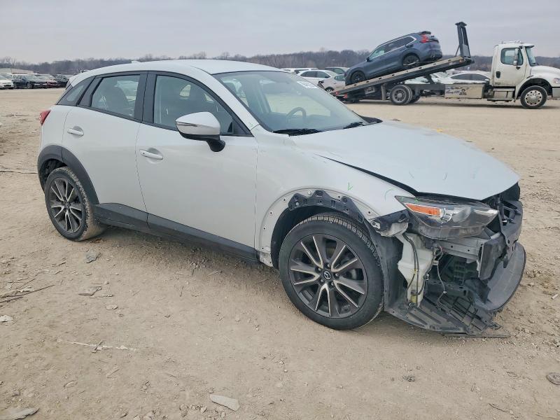 Photo 4 from auction – 2017 MAZDA CX-3 with VIN JM1DKDC72H0159173