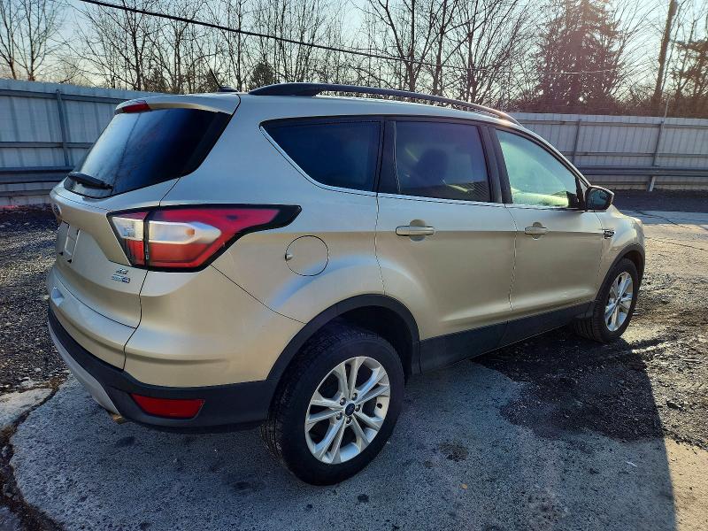 Photo 3 from auction – 2018 FORD ESCAPE SE with VIN 1FMCU9GD5JUD13646