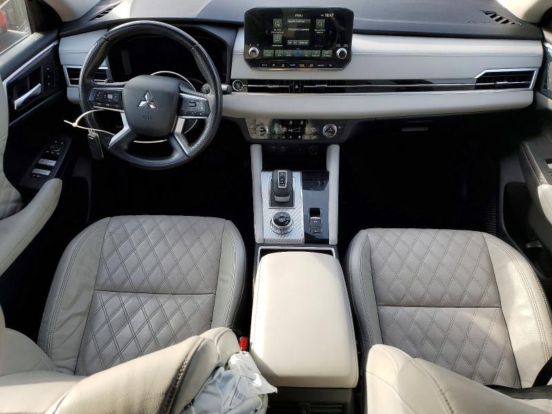 Photo 8 from auction – 2022 MITSUBISHI OUTLANDER with VIN JA4J3VA82NZ016596