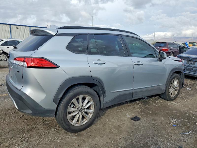 Photo 3 from auction – 2022 TOYOTA COROLLA CR with VIN 7MUCAAAG5NV017981