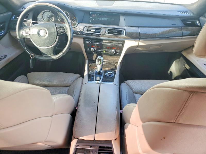 Photo 8 from auction – 2011 BMW 740 LI with VIN WBAKB4C56BC574845