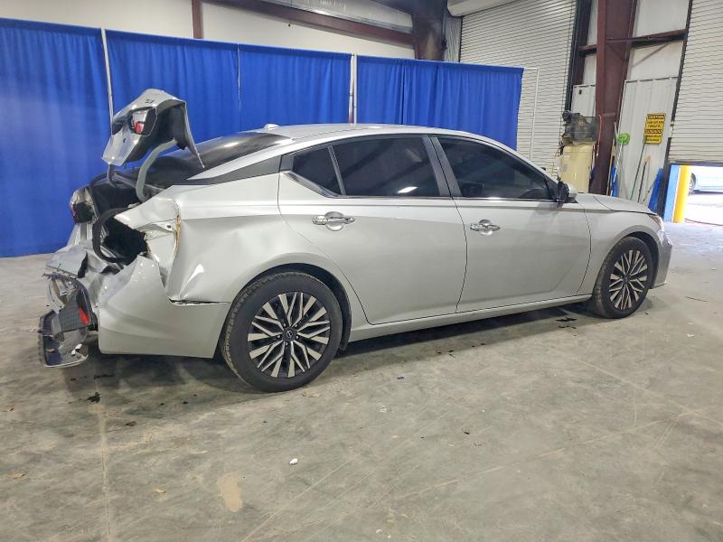 Photo 3 from auction – 2023 NISSAN ALTIMA with VIN 1N4BL4DV2PN334479