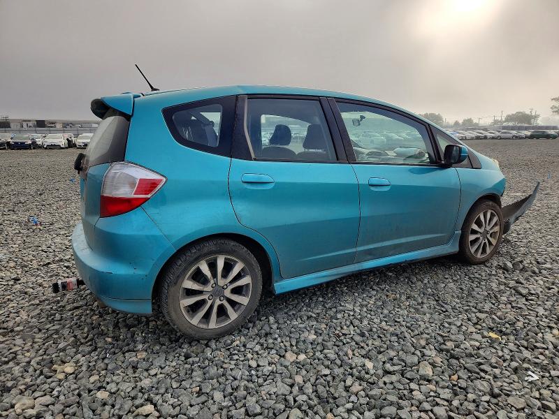 Photo 3 from auction – 2013 HONDA FIT with VIN JHMGE8H59DC042944