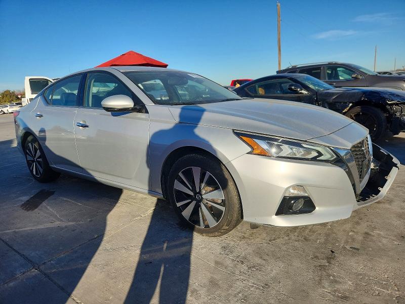 Photo 4 from auction – 2019 NISSAN ALTIMA SL with VIN 1N4BL4EV6KC184878