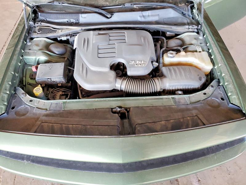 Photo 11 from auction – 2018 DODGE CHALLENGER with VIN 2C3CDZAG8JH318063