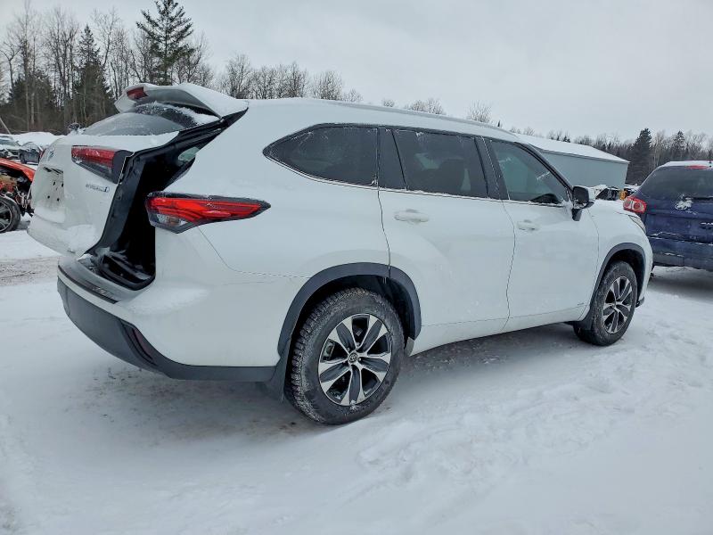Photo 3 from auction – 2023 TOYOTA HIGHLANDER with VIN 5TDKBRCH9PS128382