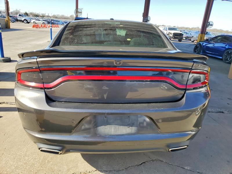 Photo 6 from auction – 2019 DODGE CHARGER with VIN 2C3CDXBG1KH707597