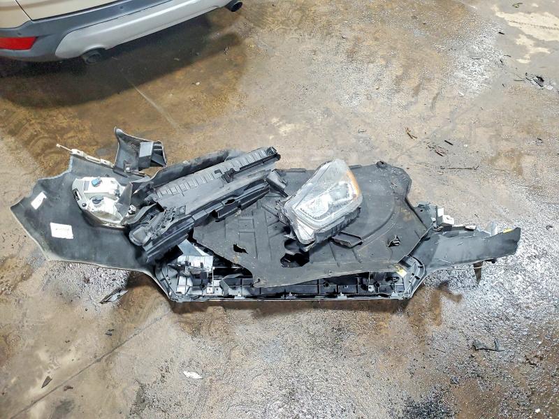 Photo 12 from auction – 2017 FORD ESCAPE SE with VIN 1FMCU9G94HUA07754