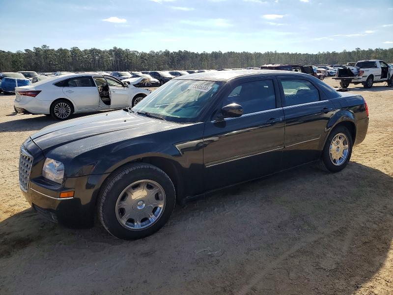 CHRYSLER 300 TOURIN 2005 with VIN 2C3AA53G85H506707 - Photo from auction