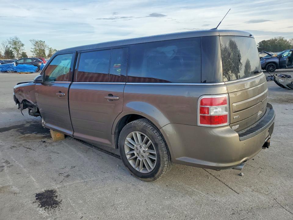 Photo 2 from auction – 2014 FORD FLEX with VIN 2FMGK5C8XEBD42161